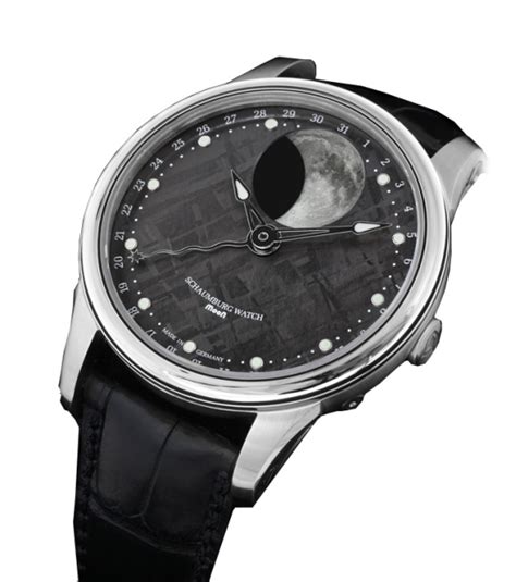 Schaumburg Moon Watch – one of the largest moon phase 